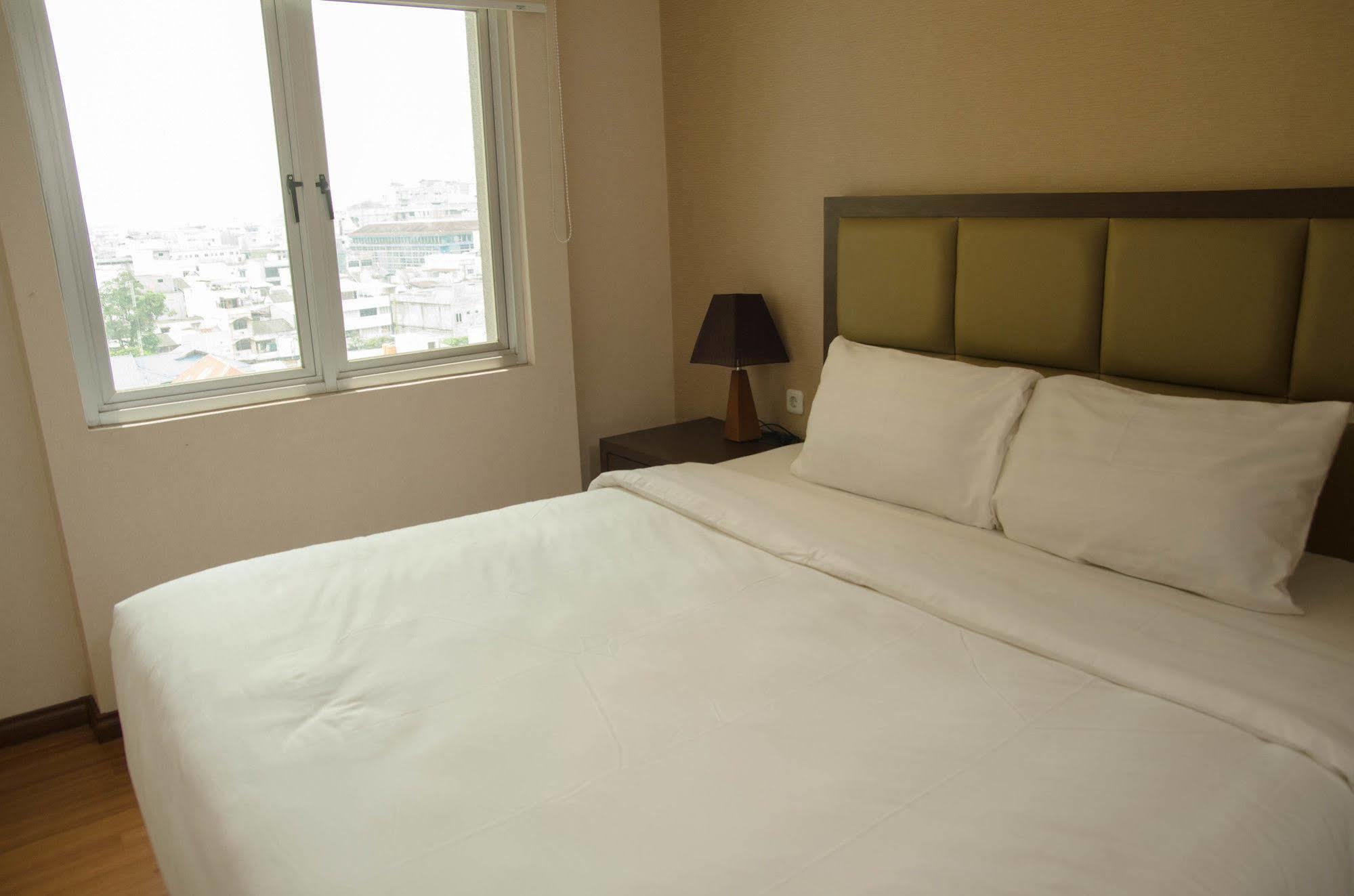 Royal Suite Condotel Medan Extérieur photo