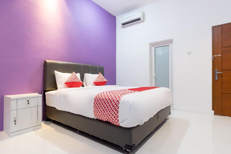 Royal Suite Condotel Medan Extérieur photo