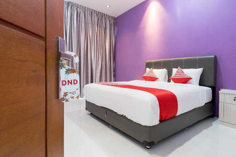 Royal Suite Condotel Medan Extérieur photo