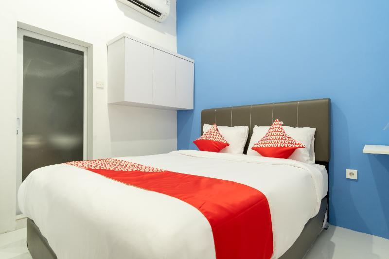 Royal Suite Condotel Medan Extérieur photo