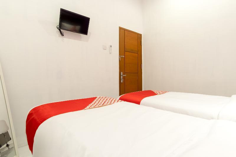 Royal Suite Condotel Medan Extérieur photo