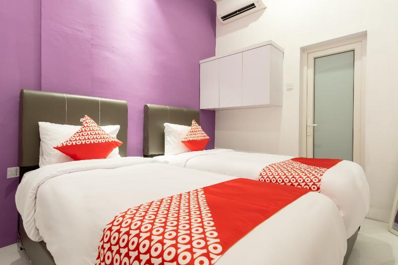 Royal Suite Condotel Medan Extérieur photo