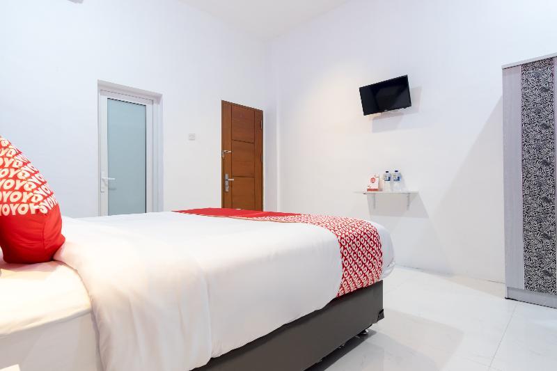 Royal Suite Condotel Medan Extérieur photo